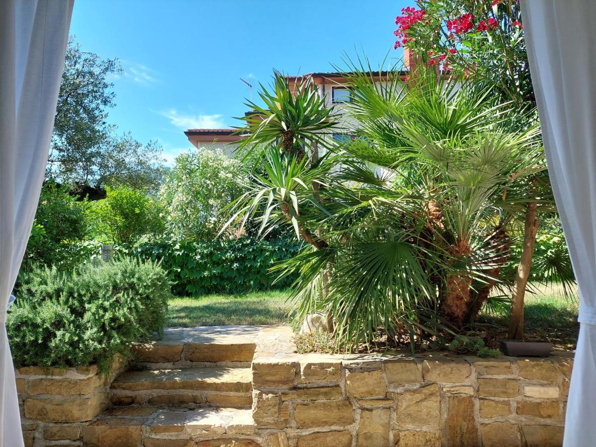 Salt & Sage Apartment Manzano Exterior foto